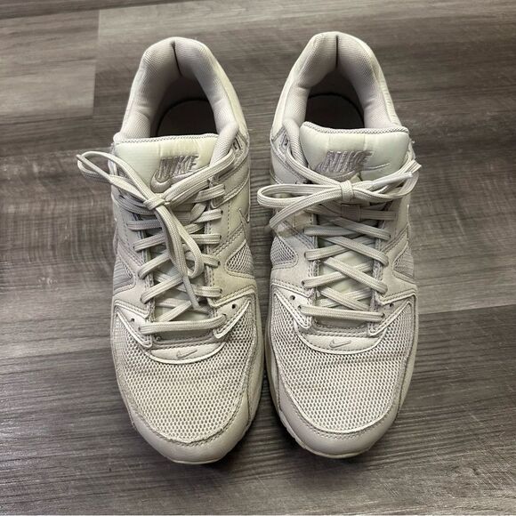 Nike Women's Air Max Command in Light Bone/White Color Size US 9 - Picture 3 of 13